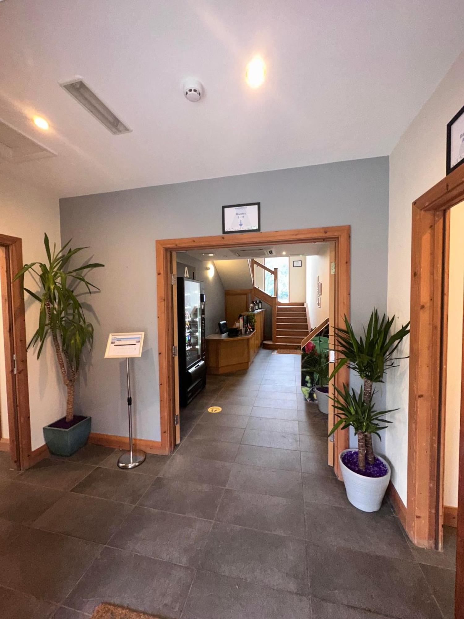 Afan Lodge Port Talbot Zewnętrze zdjęcie