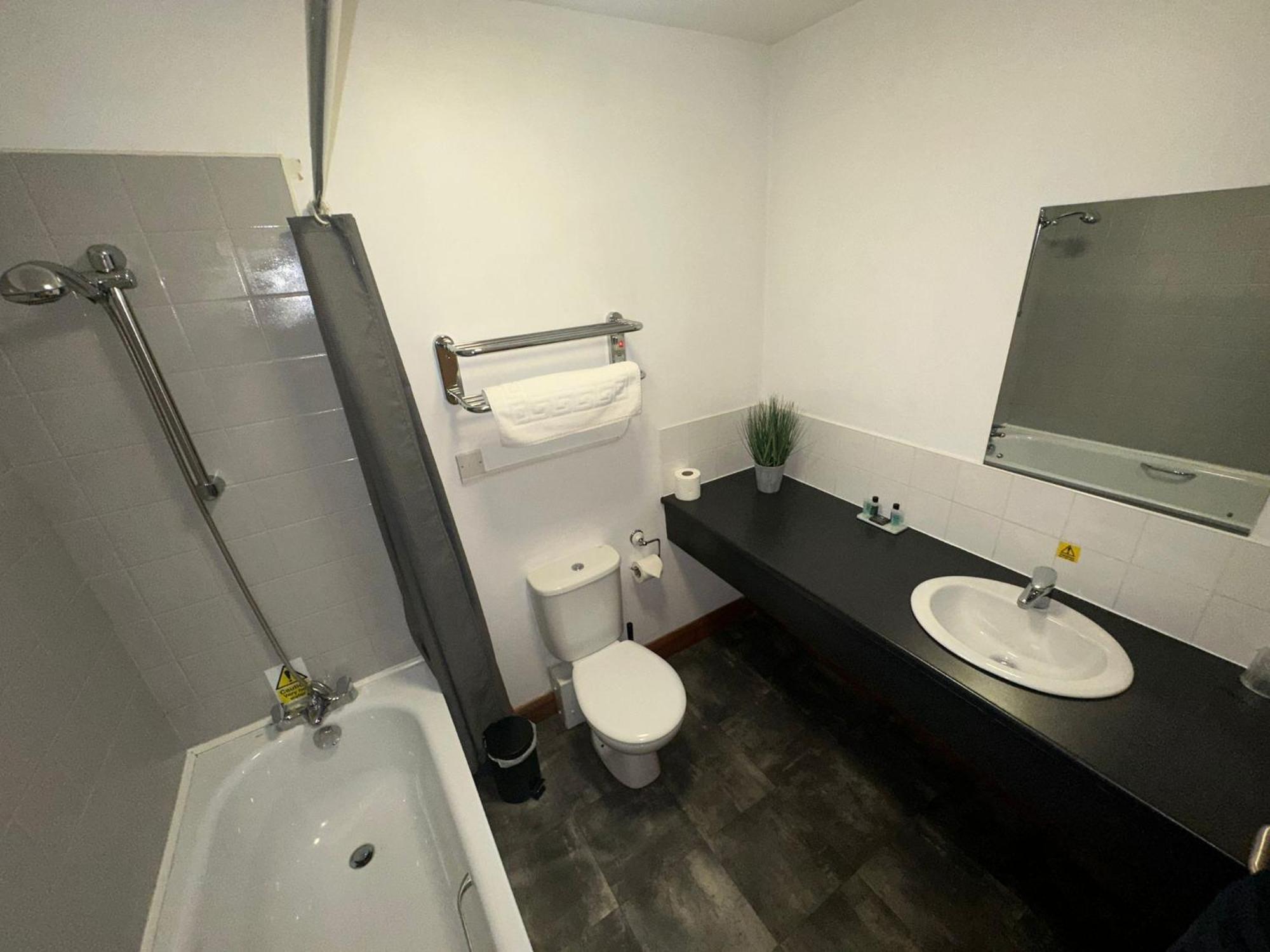 Afan Lodge Port Talbot Zewnętrze zdjęcie